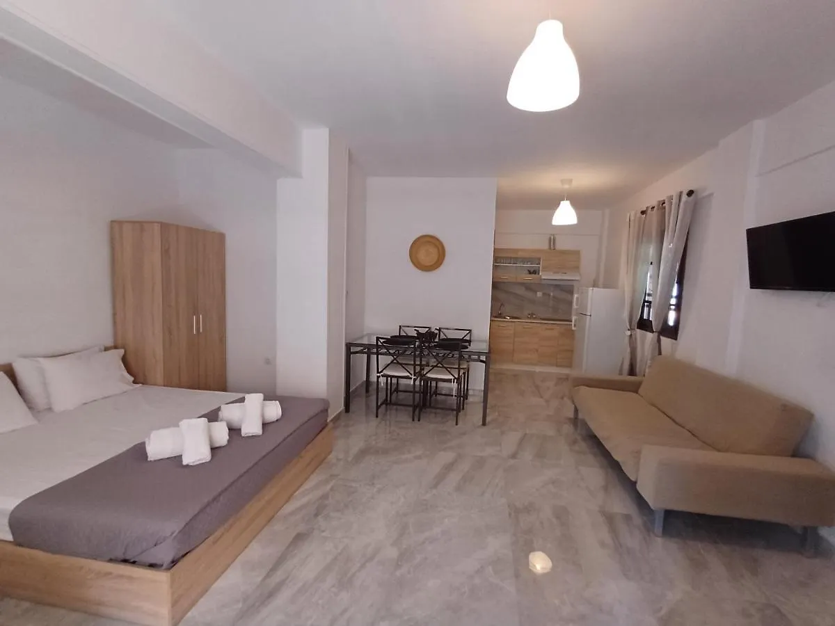 Mariza Apartments -studios Hanioti