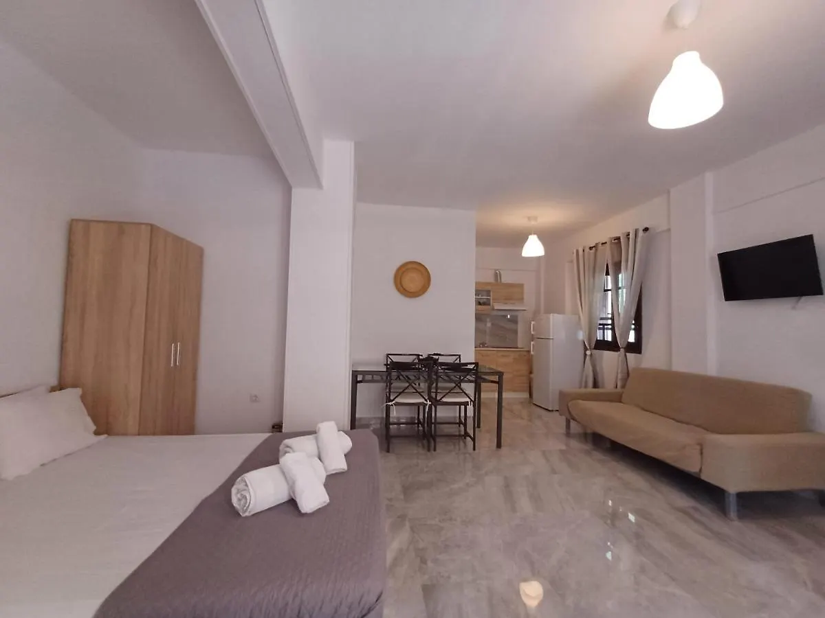 Mariza Apartments -studios Hanioti Grecia