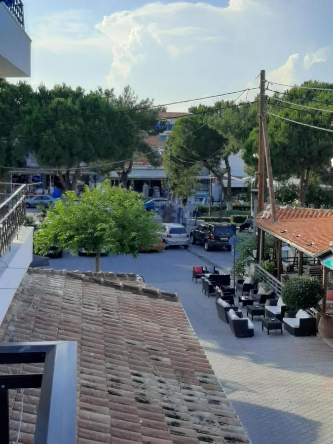Mariza Apartments -Studios Hanioti